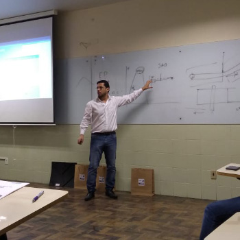 item-servico-treinamentos